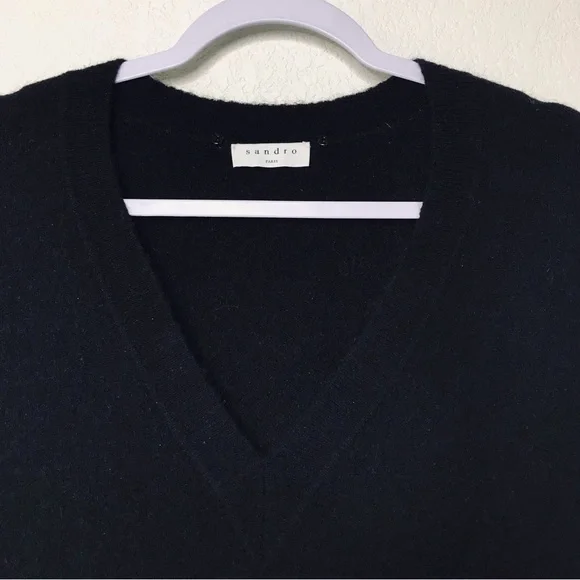 SANDRO PARIS Lena Wool Alpaca Black V-Neck Sweater